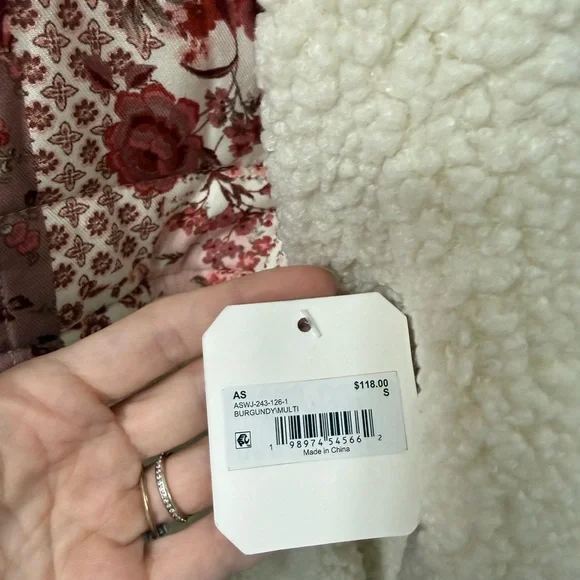 Altar'd State Pink Patchwork Sherpa Jacket with Cream Panels - Picture 5 of 6